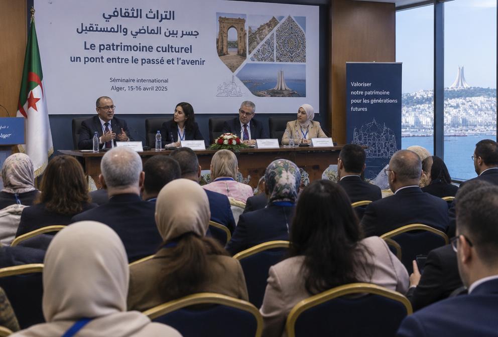 ندوة حول التراث الثقافي الجزائري ونشره عالميا